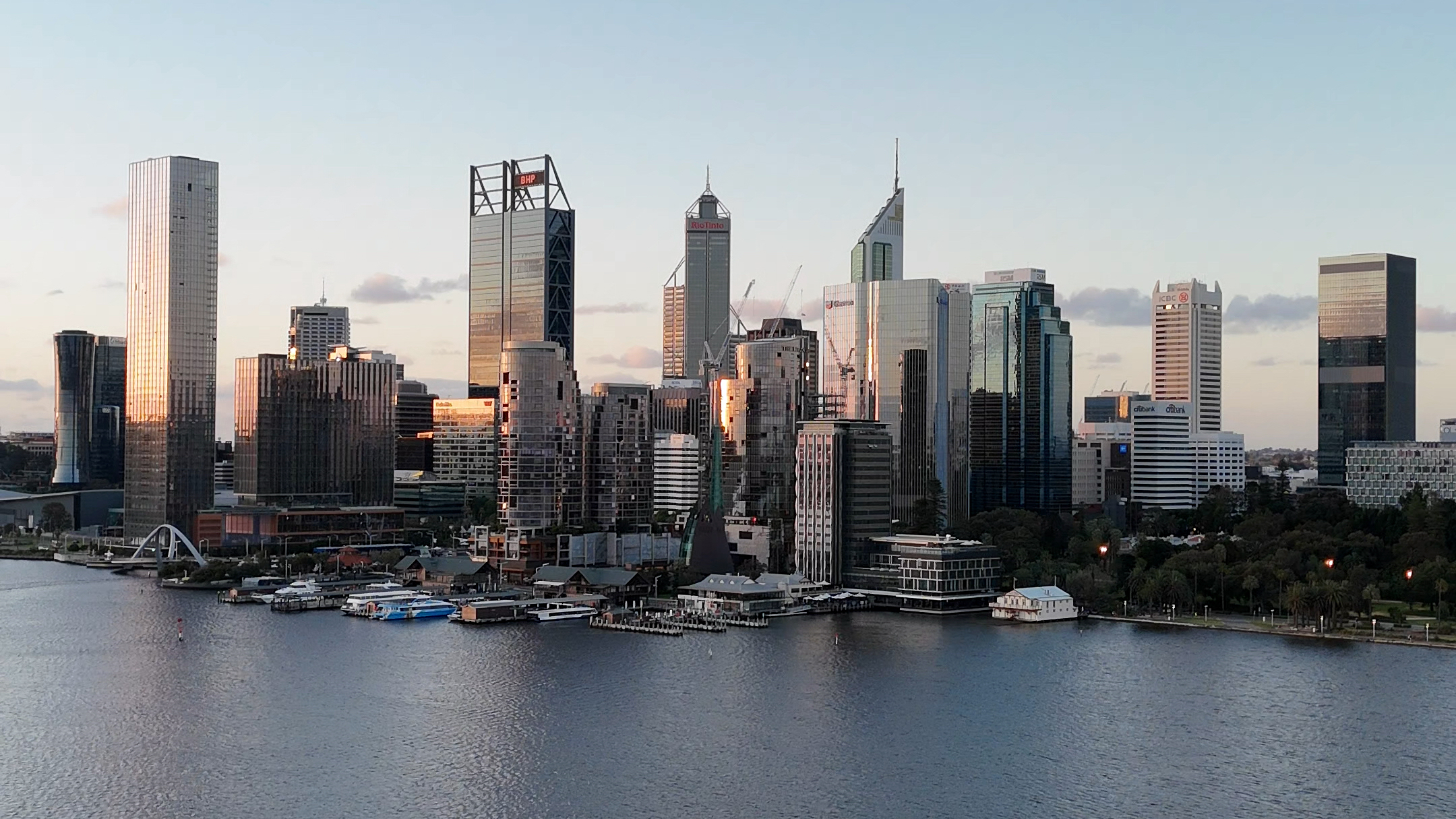 Perth Itinerary City Skyline Image